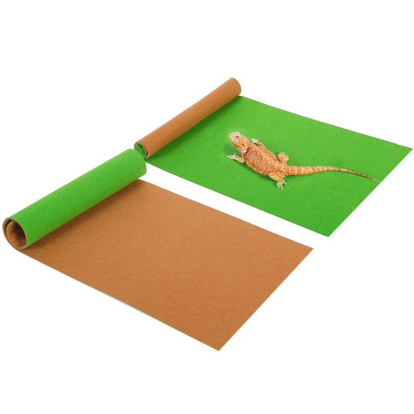 Reptile terrarium mat with bearded dragon, green and brown fleece liner for lizard tank