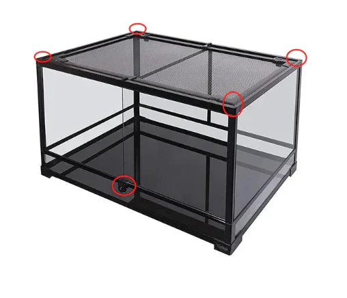 Glass reptile terrarium with metal mesh lid and secure corner locks, ideal for reptiles and amphibians. Main image