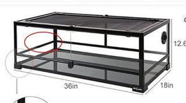 a piece of glass Left Door of RK0118 - REPTI ZOO